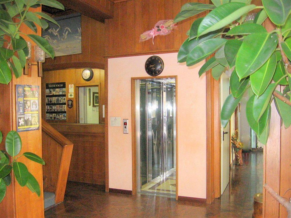Hotel Garden Viareggio Exterior foto
