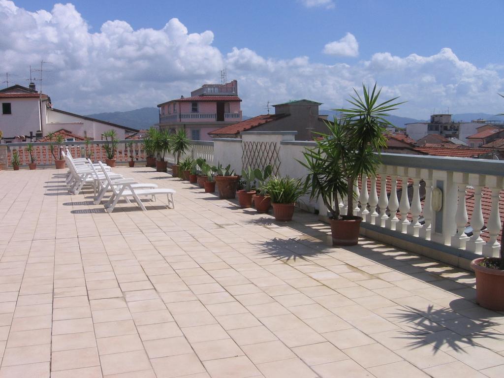 Hotel Garden Viareggio Exterior foto